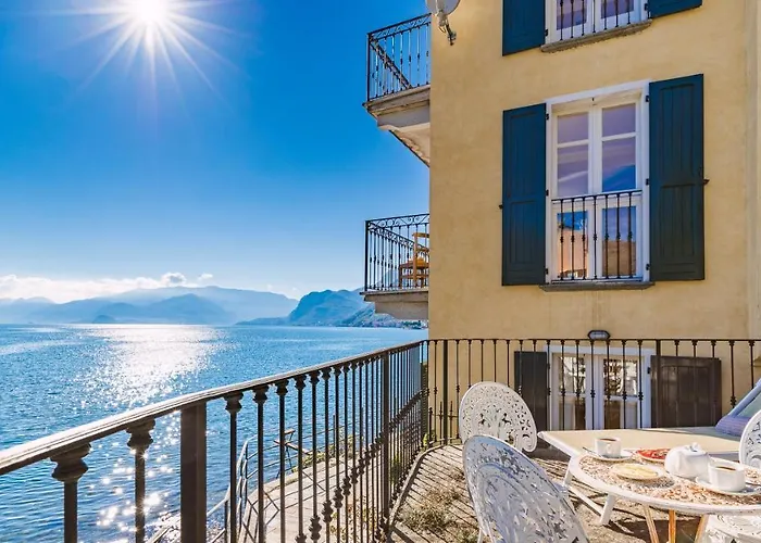 Rivetta 6&2, Emma Rezzonico