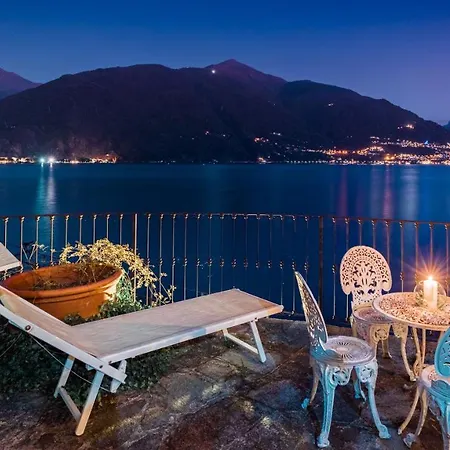 Villa Rivetta 6&2, Emma