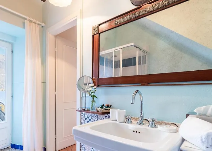 Rivetta 6&2, Emma וילה Rezzonico